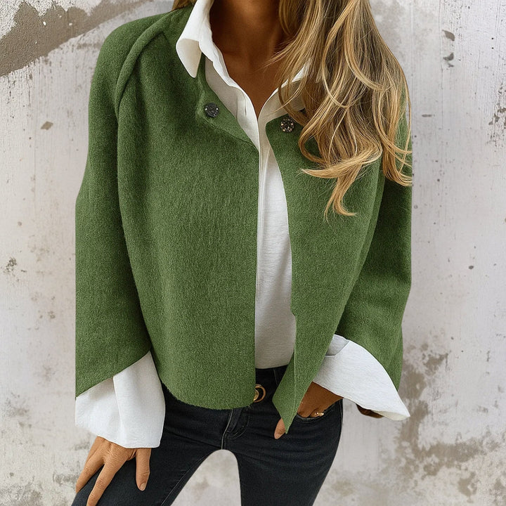 Florine™ – Soft Elegance in a Short Style