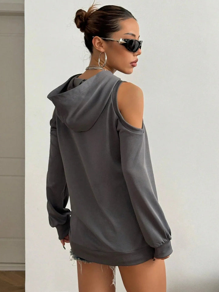 Camélia™ — Elegant Sweater with Open-Knit Shoulders
