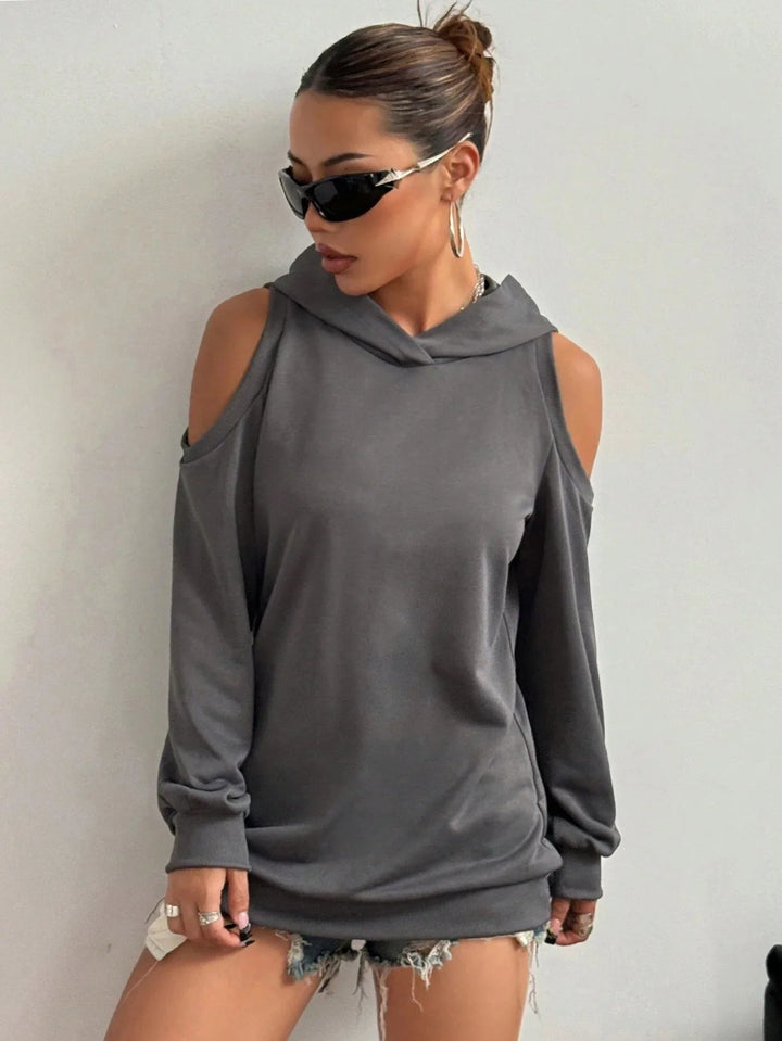 Camélia™ — Elegant Sweater with Open-Knit Shoulders