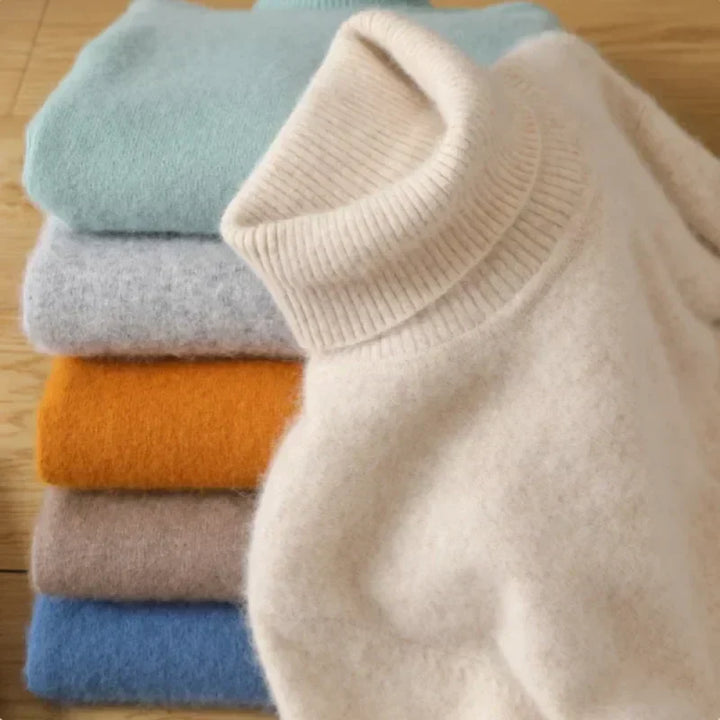 Amara - Cashmere Turtleneck Sweater