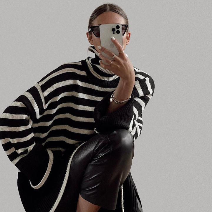 Éliane™ – The Relaxed Elegant Striped Sweater