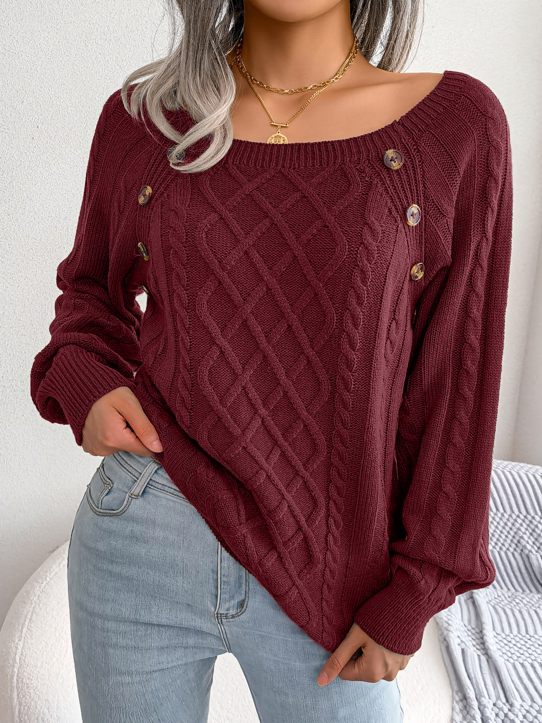 Emilia - Classic Comfort Sweater